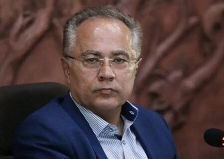 به رغم اینکه هیچ خطای عملکردی نداشتم، از ادامه مسئولیت معاف شده‌ام