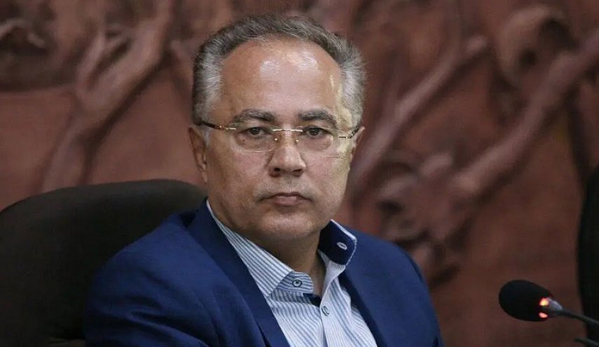 به رغم اینکه هیچ خطای عملکردی نداشتم، از ادامه مسئولیت معاف شده‌ام