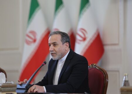 عراقچی: ایران اصلا قصد ندارد در ملأ عام مذاکره کند