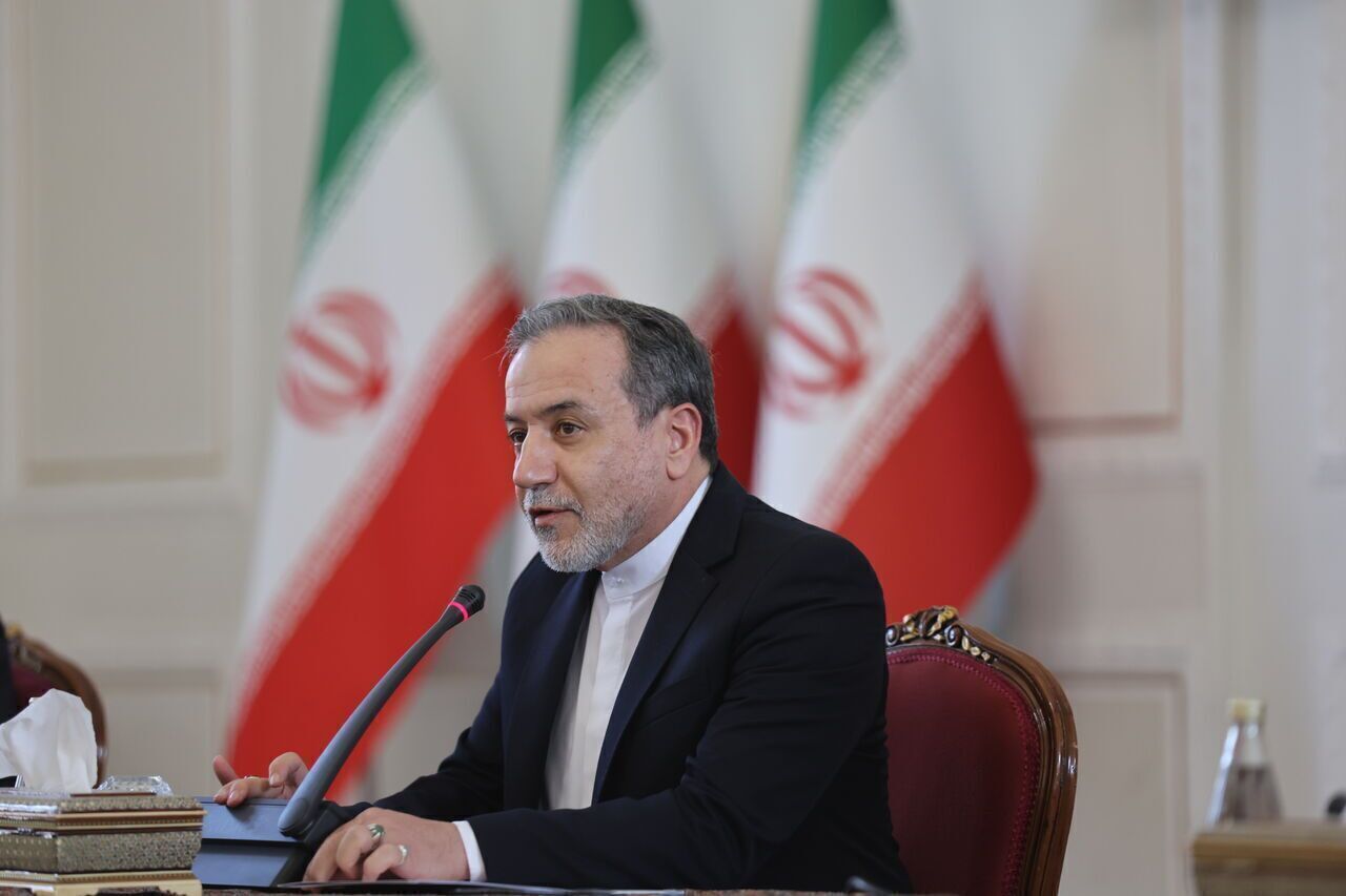 عراقچی: ایران اصلا قصد ندارد در ملأ عام مذاکره کند
