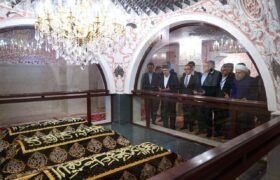 رئیس جمهوری در حرم حضرت بی‌بی هیبت (س) در باکو
