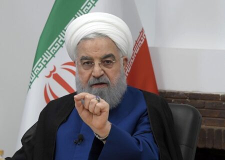 اظهارات مهم حسن روحانی درباره مذاکرات/ مردم و نظام سال‌های ۸۲ و ۹۲ مانع جنگ شدند/ بهار ۱۴۰۰ یک امضا تا توافق بود؛ اما نگذاشتند/ نباید مردم را آزار داد