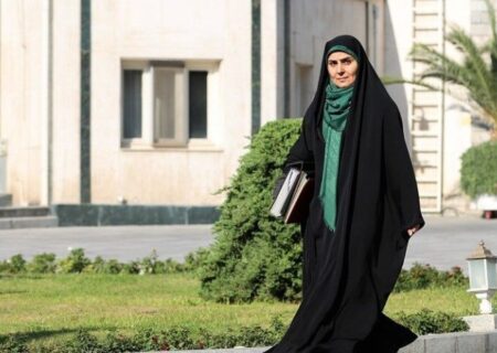 خبر استیضاح یک وزیر دیگر توسط نماینده پرحاشیه