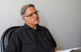 تروما، سیاست، مذاکره
