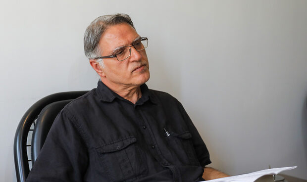 تروما، سیاست، مذاکره