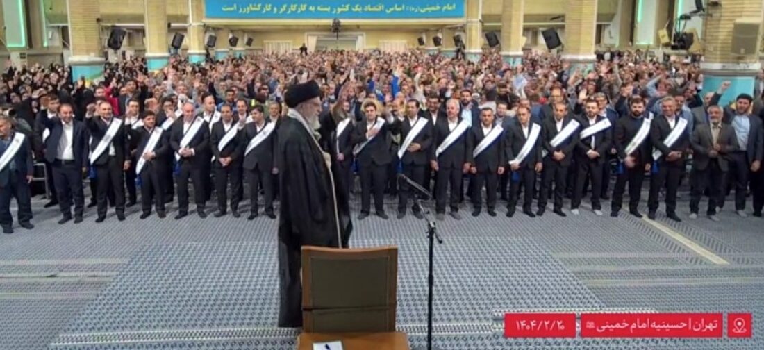 آیت الله خامنه‌ای: ایمنی کارگران باید تامین شود /ممنوعیت ورود محصولات دارای مشابه داخلی نباید برداشته شود / ذهن‌ها نباید از مسئله فلسطین منصرف بشود