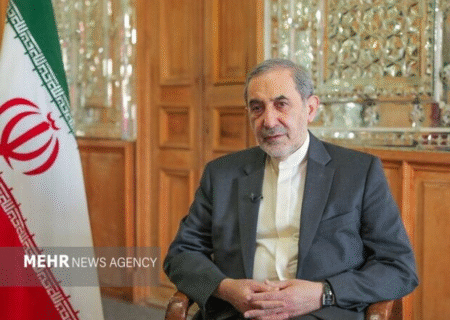 تناقض در گفتارهای ترامپ، از بی‌سر و سامانی حکومت آمریکا حکایت دارد