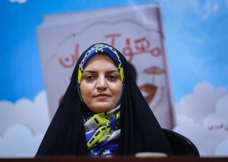 حرف دل نوجوان‌ها در «حرف دلم را قورت دادم»؛ وضعیت شعر نوجوان خوب نیست