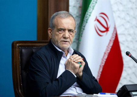 پزشکیان:اگر همه با هم باشیم آمریکا نمی‌تواند کاری ازپیش ببرد