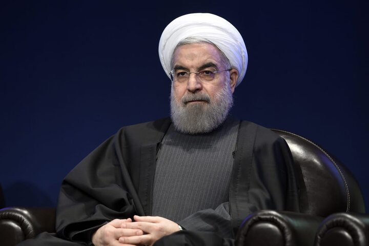 روحانی: می توانستیم مسأله هسته ای را در سال ۸۴ تمام کنیم اما انتخابات ۸۴، ماجرا را تغییر داد/ به ۳ راه حل نهایی رسیده بودیم؛ برای ایجاد کنسرسیوم غنی‌سازی با ۵ کشور توافق کردیم که اروپایی ها هم پذیرفتند