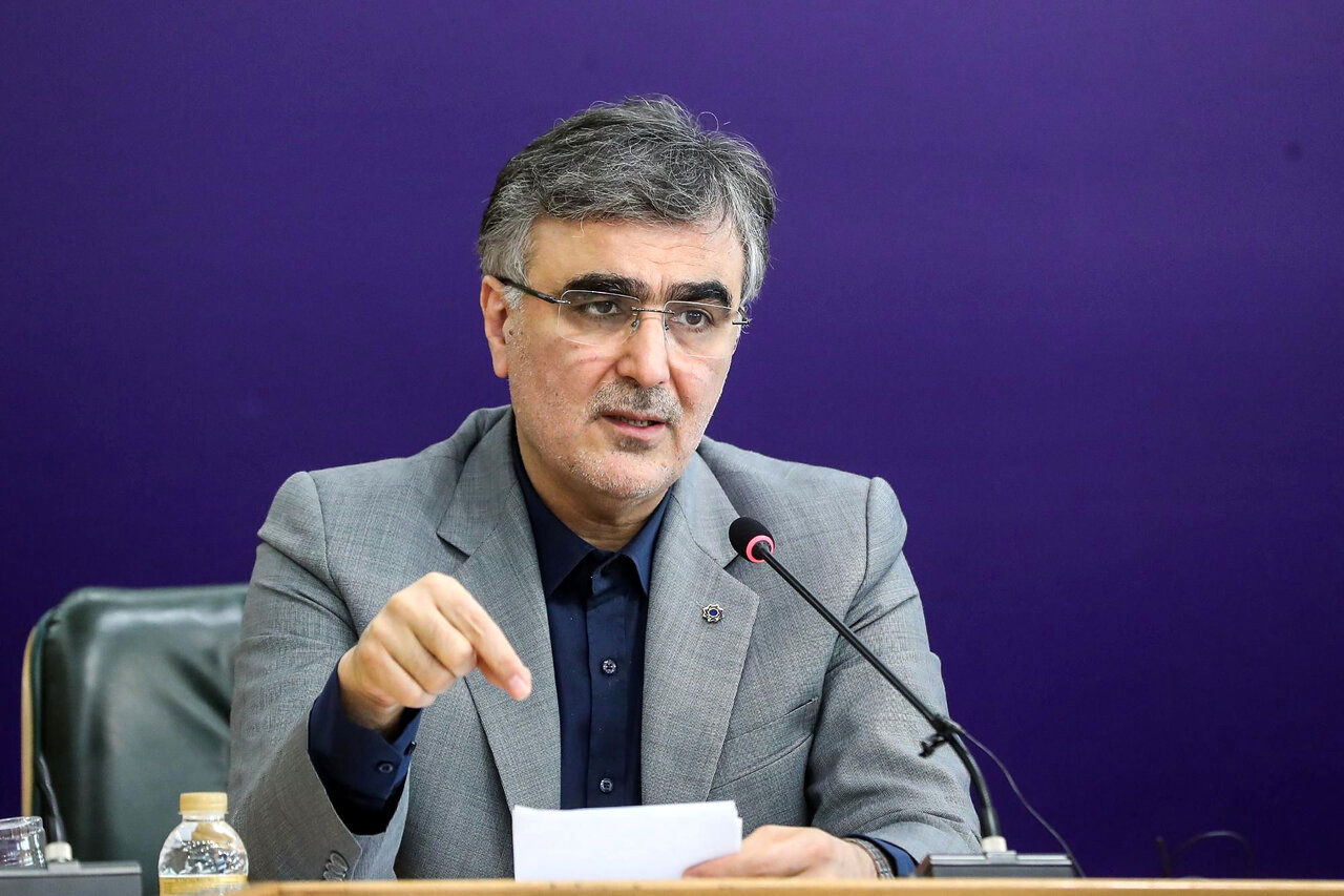 نیازی به استفاده از سوئیفت نداریم/ فعالیت‌های بانکی مستقل از مذاکرات ایران و آمریکاست