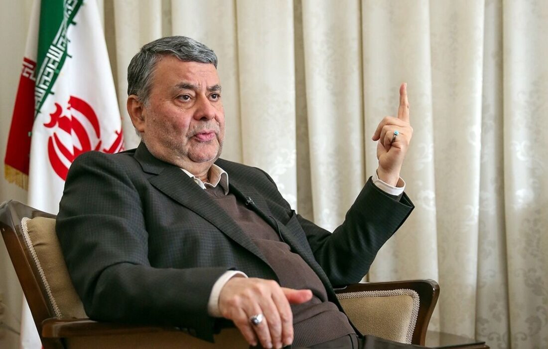 محمد صدر: همبستگی مردم، مهم‌ترین بازدارنده برابر اهداف آمریکا و اسرائیل بود