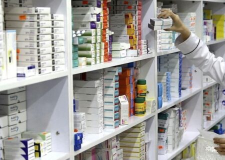 چالش کمبودهای دارویی؛ «قیمت گذاری» یا «تامین ارز»