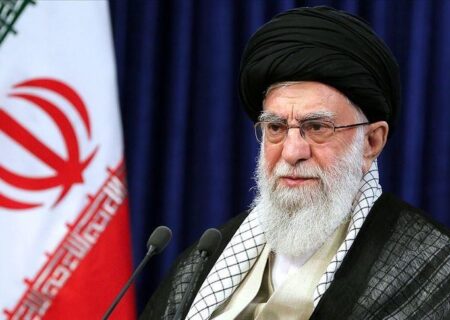 آیت الله خامنه‌ای: حفظ انسجام ملی امروز لازم‌تر از همیشه است