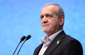 پیشنهاد عبدی، مهاجرانی و زاهد به پزشکیان درباره اینترنت / جاسوسی بهانه موافقان فیلترینگ است؛ انگیزه آنان فروش فیلترشکن است