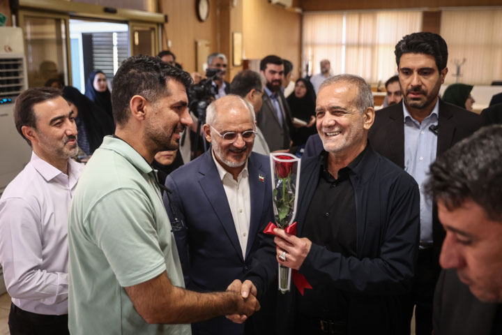 رئیس‌جمهور: رسانه‌ها نقش کلیدی در تحکیم وحدت ملی و مقابله با تفرقه دارند