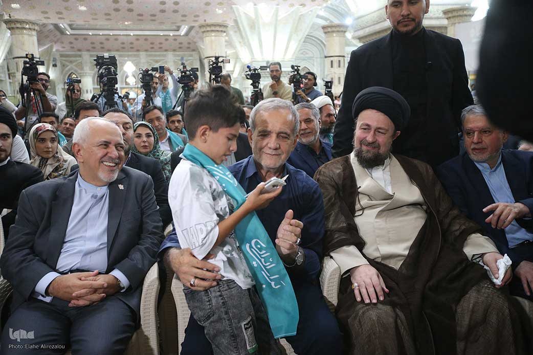 پزشکیان: هر کلامی که وحدت را برهم بزند، خدمت به اسرائیل است / انسجام ملی تنها راه عبور از بحران‌ها