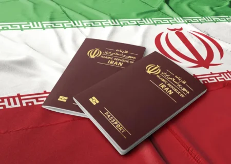 بلاتکلیفی هزاران ایرانی پشت درِ بسته سفارتخانه‌ها؛ ویزا به سبک قطره‌چکانی