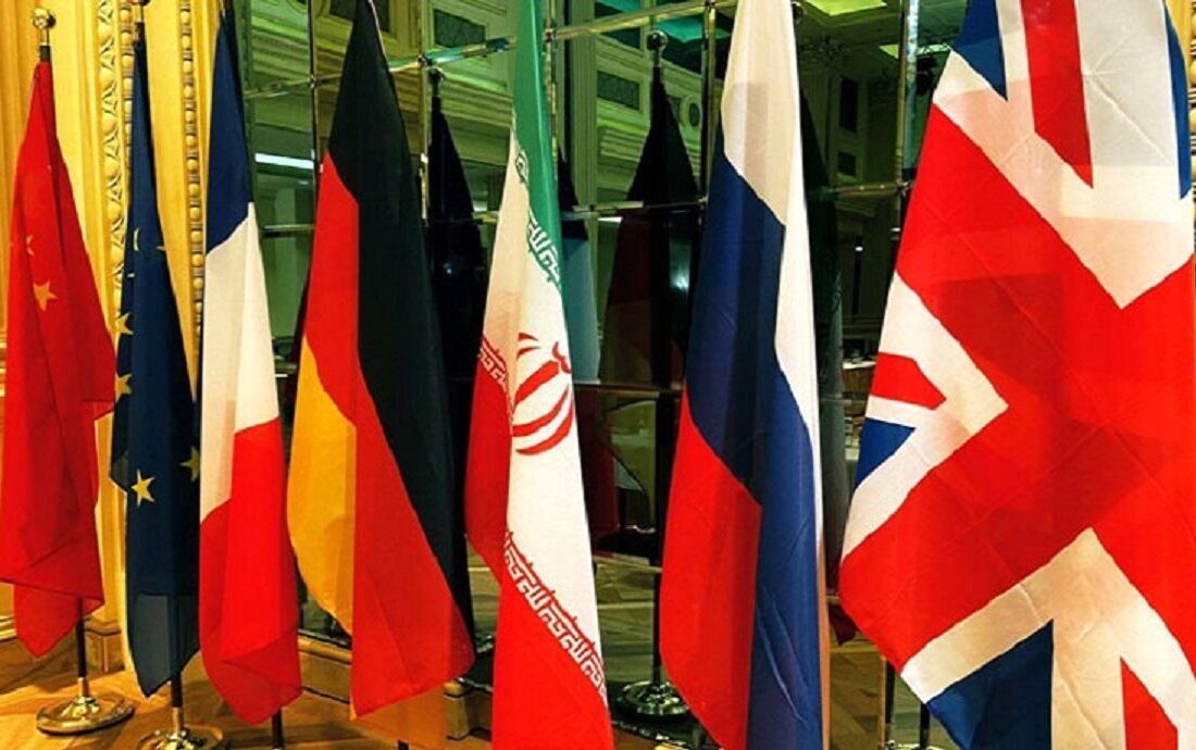 آغاز مذاکرات هسته‌ای ایران و سه کشور اروپایی در ژنو /دستور کار؛ رفع تحریم‌ها و سازوکار اسنپ‌بک