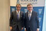 گروسی بار دیگر بر ضرورت راه‌حل دیپلماتیک با ایران تأکید کرد