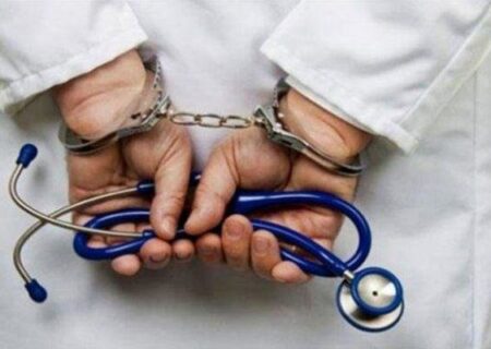پزشک قلابی با روپوش سفید؛ شکارچی زنان با نوشیدنی‌های مرگبار و سرقت ۸ میلیاردی