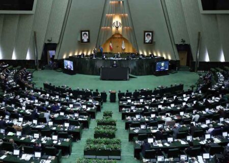 هفته شلوغ بهارستان؛ حضور وزرای راه، اقتصاد، شهردار تهران و رئیس بنیاد شهید در کمیسیون‌های تخصصی مجلس