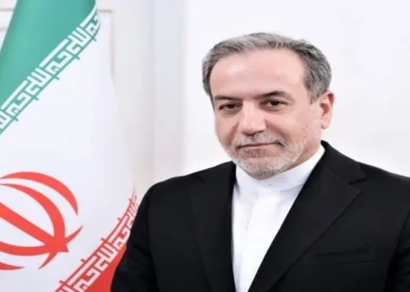 احضار وزیر خارجه به مجلس برای توضیح توافق با آژانس/عراقچی: فعال شدن اسنپ‌بک مساوی با خروج ایران از NPT