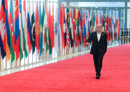 اتکای صرف به سرمایه داخلی کافی نیست؛ دولت چهاردهم جذب سرمایه خارجی را در اولویت قرار داد