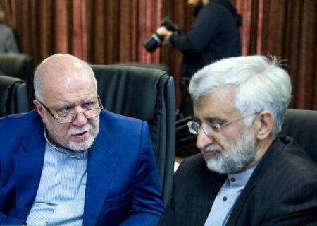 واکنش تند زنگنه به جلیلی: «وجودش را ندارید، بیا مناظره کنیم»