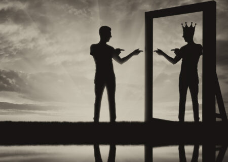 جامعه‌ای که فقط به «من» می‌اندیشد، چگونه سقوط می‌کند؟