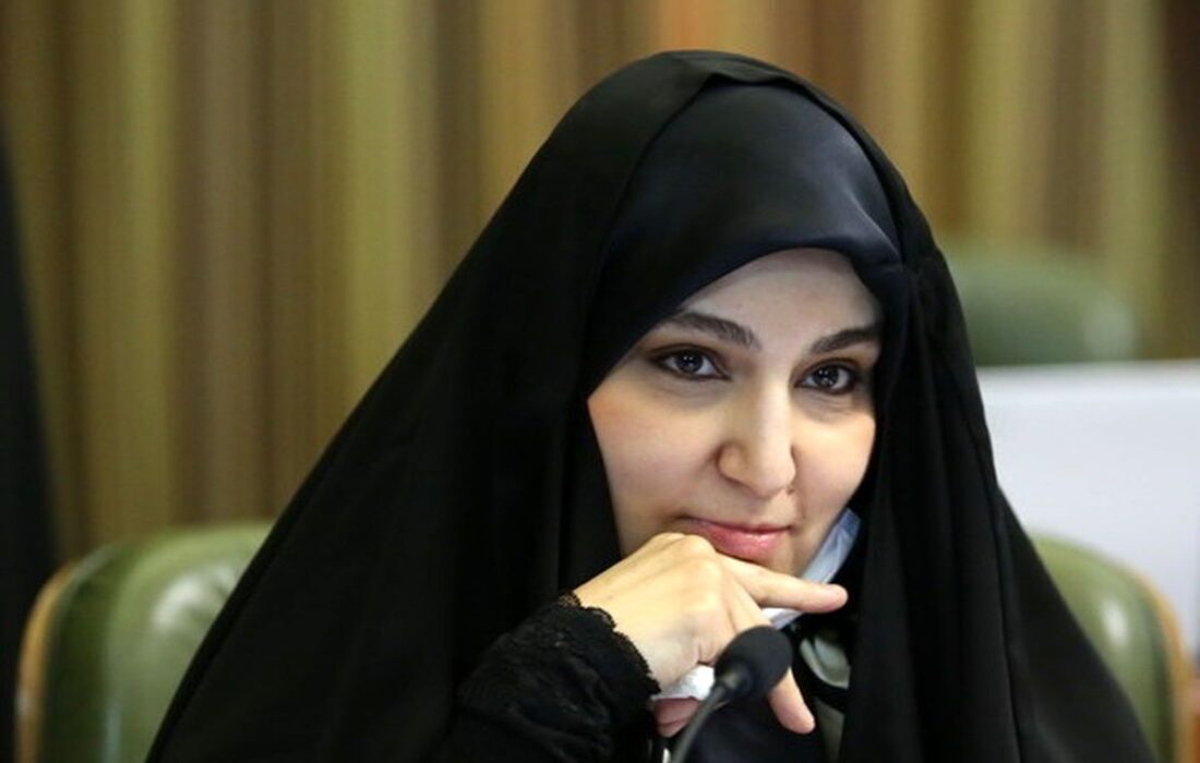 نرجس سلیمانی خطاب به زاکانی: استعفا دهید تا قانون‌مداری‌تان ثابت شود