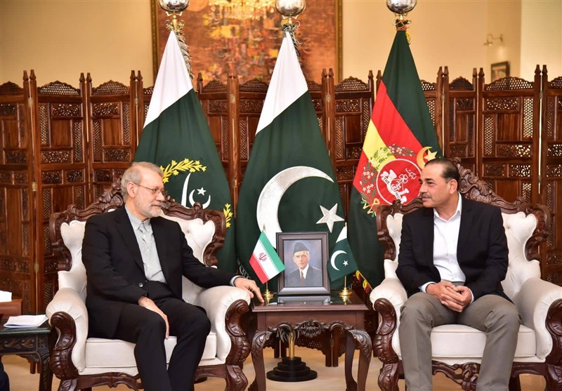 دیدار دبیر شورای عالی امنیت ملی ایران با فرمانده ارتش پاکستان