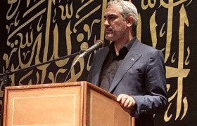 وزیر اقتصاد: کاهش کسری بودجه و تعیین تکلیف بانک‌های ناتراز در دستور کار دولت