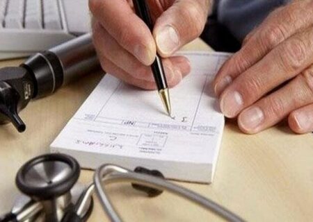 موافقت شورای عالی بیمه با افزایش تعرفه‌های پزشکی/ پیشنهاد افزایش ۷۰ درصدی در انتظار تایید سازمان برنامه و بودجه