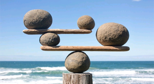 گشایش سیاسی، بن‌بست اقتصادی؛ توازن ازدست‌رفته دولت چهاردهم