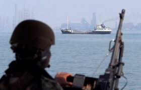 سه روایت از لشکرکشی آمریکا به خلیج فارس؛ سناریوهای جنگ، پاسخ سخت ایران یا توصیه به آرامش؟