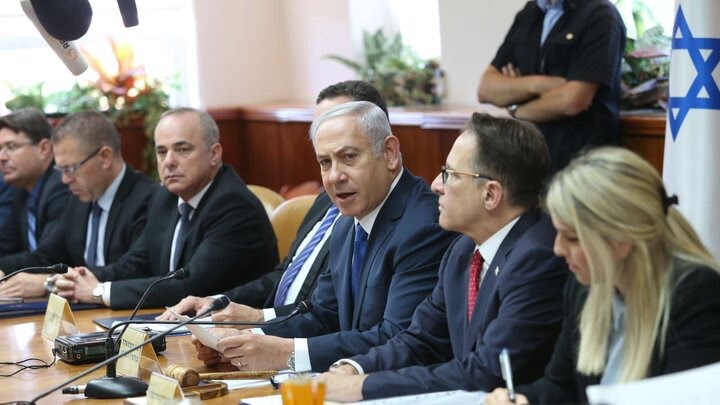 ادعاهای مداخله‌جویانه نتانیاهو درباره ایران؛ از تکرار زیاده‌خواهی هسته‌ای تا حمایت از حمله آمریکا به ونزوئلا