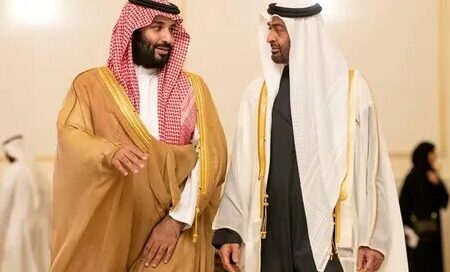 وال‌استریت ژورنال: عربستان و امارات حاضر نیستند سکوی حمله آمریکا به ایران باشند