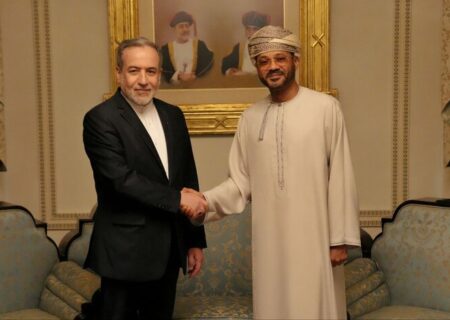 دیدار دو‌باره هیأت ایرانی با وزیر خارجه عمان؛ انتقال دیدگاه‌ها و مطالبات تهران به بدر بوسعیدی