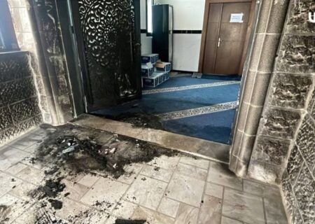 حمله شهرک‌نشینان به مسجد ابوبکر صدیق نابلس