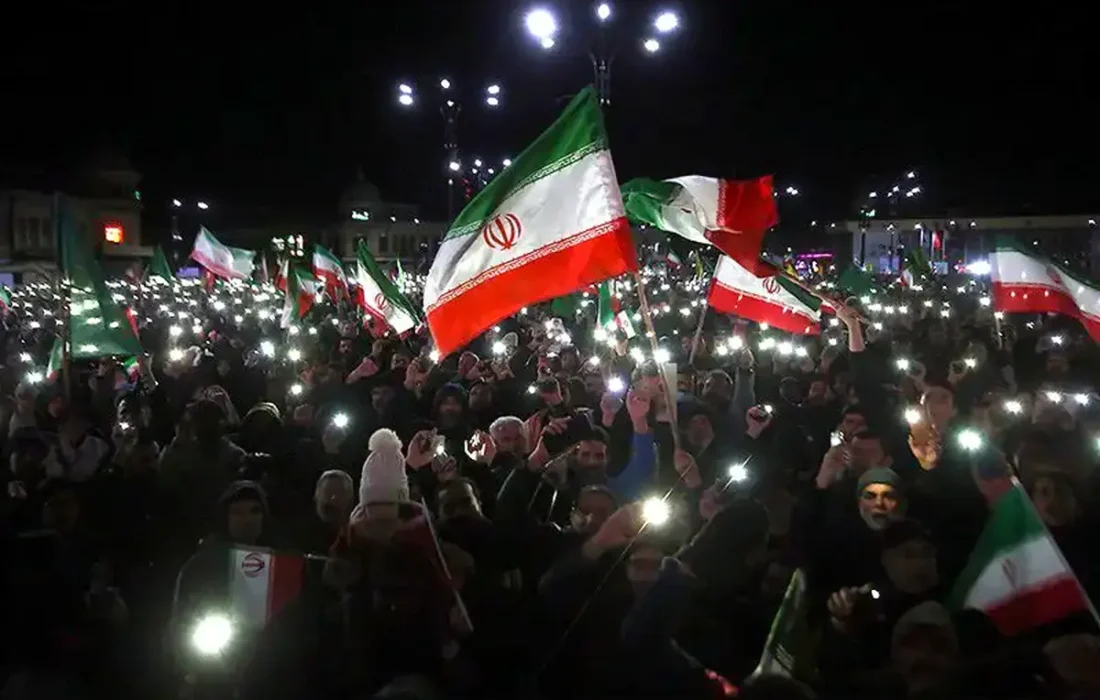 هفتمین شب عزاداری ملت ایران در سوگ رهبر معظم انقلاب