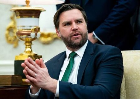 جی‌دی ونس: آتش‌بس با ایران تا حد زیادی برقرار است