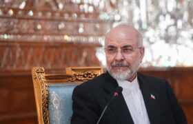 قالیباف برای سومین سال پیاپی رئیس مجلس ماند