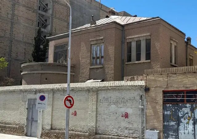 تیتر:تخریب کلیسای انجیلی مشهد در ۲ ساعت؛ ابهام در مجوزها و ورود دستگاه قضایی