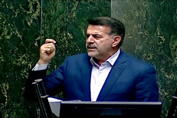 نماینده مجلس: اظهارات وحدتشکنانه در مسیر خواست دشمن است