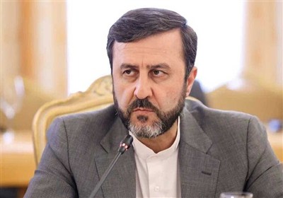 هشدار غریبآبادی به لندن و پاریس: تنگه هرمز میدان نمایش قدرت نظامی نیست