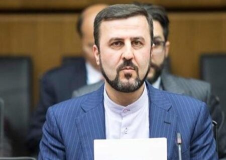 غریب‌آبادی: پشت «ابراز نگرانی» پنهان نشوید؛ حمایت از اسرائیل مشارکت در جنایت است