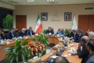 نباید امتیازات خاص، امکانات ویژه یا موقعیتهای ممتاز آموزشی در اختیار افراد خاص قرار گیرد