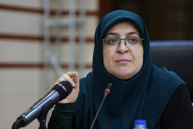 مهاجرانی: دشمن زندگی مردم را هدف گرفته است/ تمام تلاش دولت رفع مشکلات مردم است