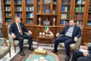 دیدار غریبآبادی با سفرای هند، ژاپن و اسپانیا